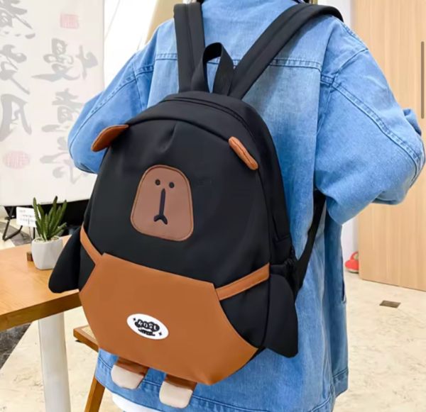 Mochila Capybara Orejas 3 en 1