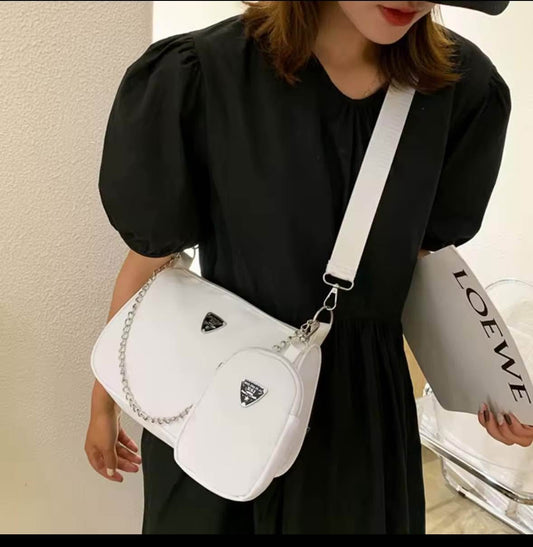 bolso manos libres con monedero