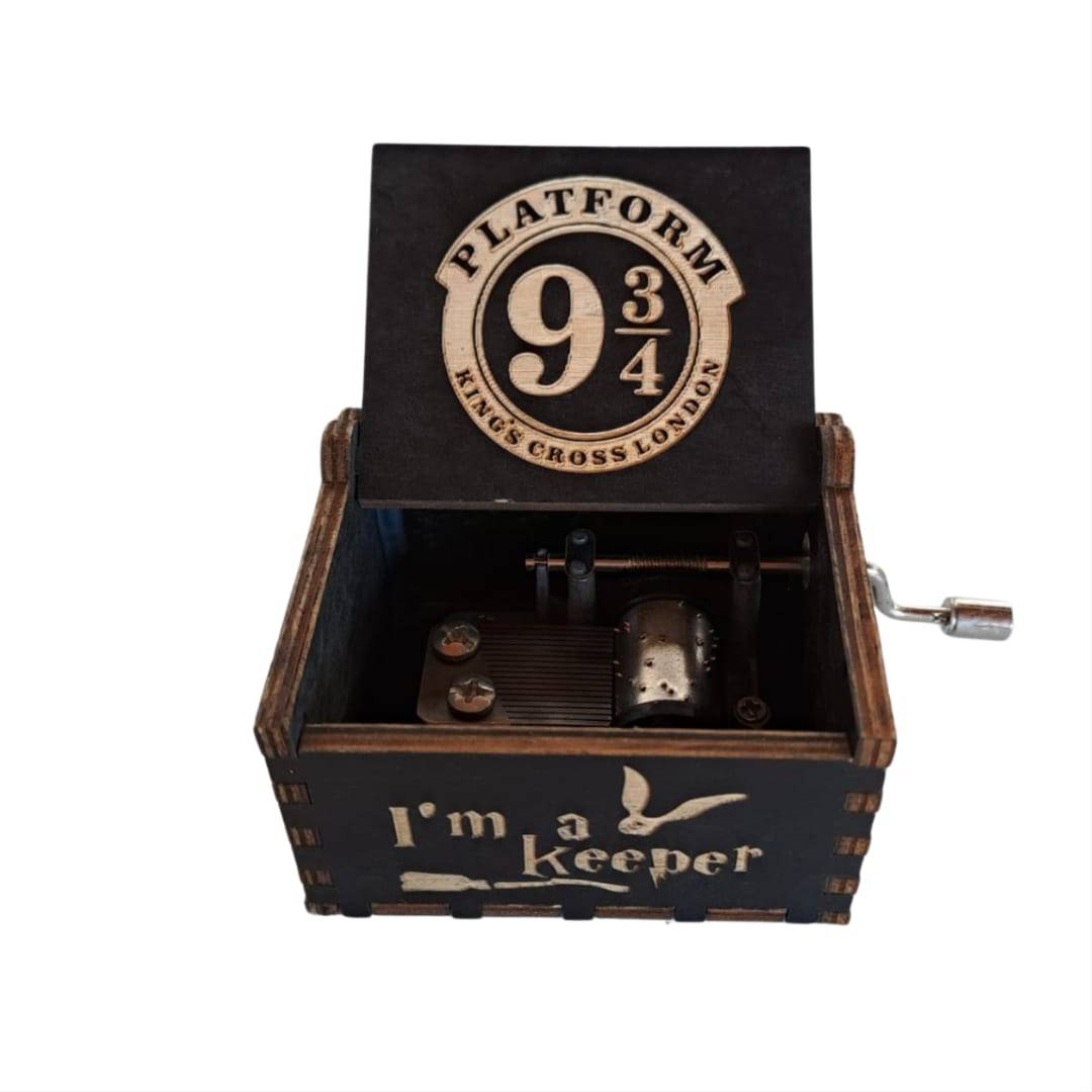 Caja musical en madera- varias opciones de series y películas